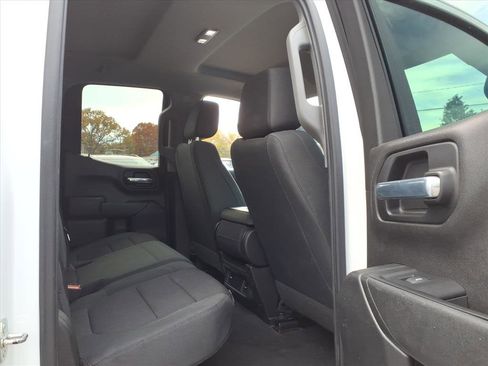 Used 2019 Chevrolet Silverado 1500 Custom Trail Boss image 30