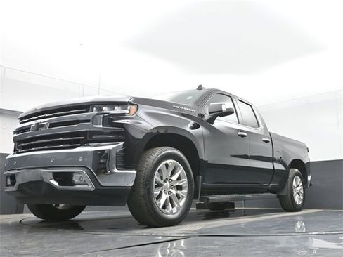 Used 2019 Chevrolet Silverado 1500 LTZ w/ LTZ Plus Package image 43