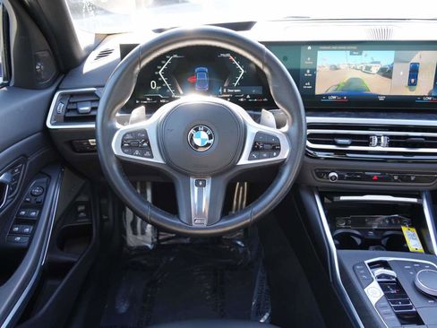 Used 2023 BMW M340i image 10