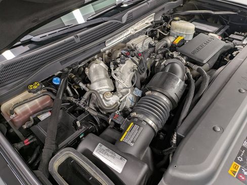 Used 2017 GMC Sierra 3500 Denali w/ Duramax Plus Package image 30