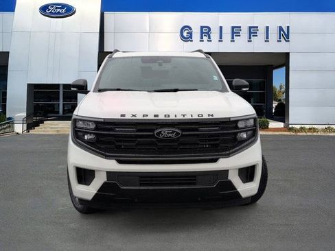 New 2026 Ford Expedition Platinum w/ Stealth Appearance Package AWD/4WD image 12