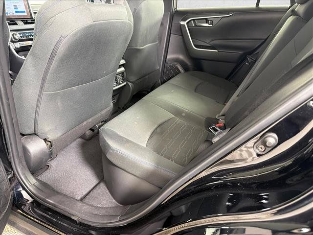 Used 2024 Toyota RAV4 SE AWD/4WD image 20