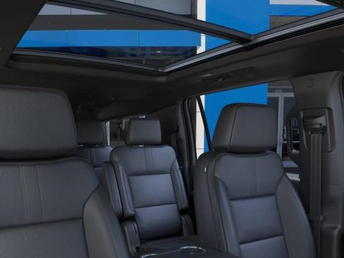 New 2026 Chevrolet Suburban RST w/ Comfort Package RWD image 24