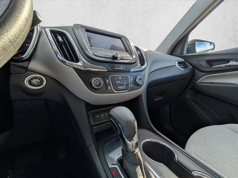 Used 2023 Chevrolet Equinox LS w/ LS Convenience Package image 15