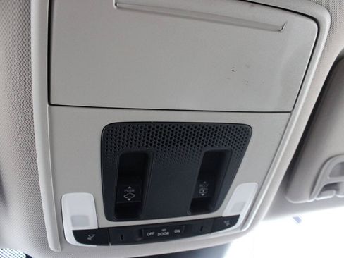 Used 2023 Honda Pilot Elite image 20