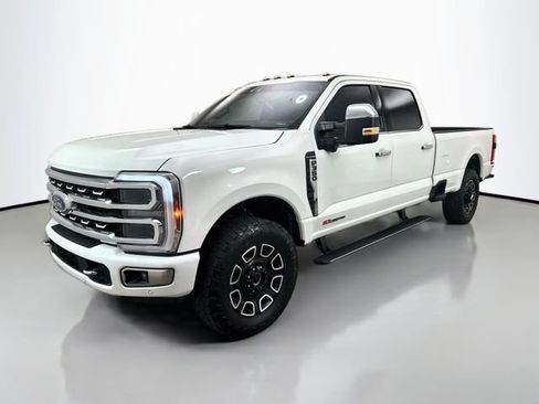 Used 2024 Ford F350 Platinum AWD/4WD image 3