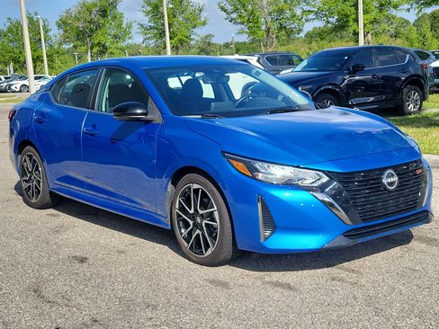 Certified 2024 Nissan Sentra SR image 3