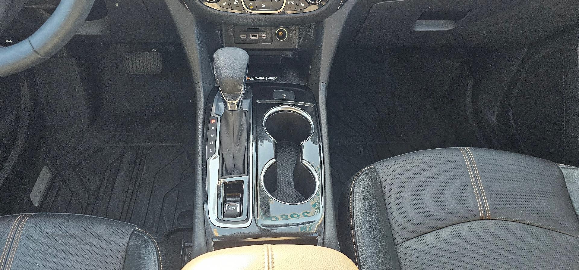 Used 2024 Chevrolet Equinox Premier w/ LPO, Floor Liner Package AWD/4WD image 12