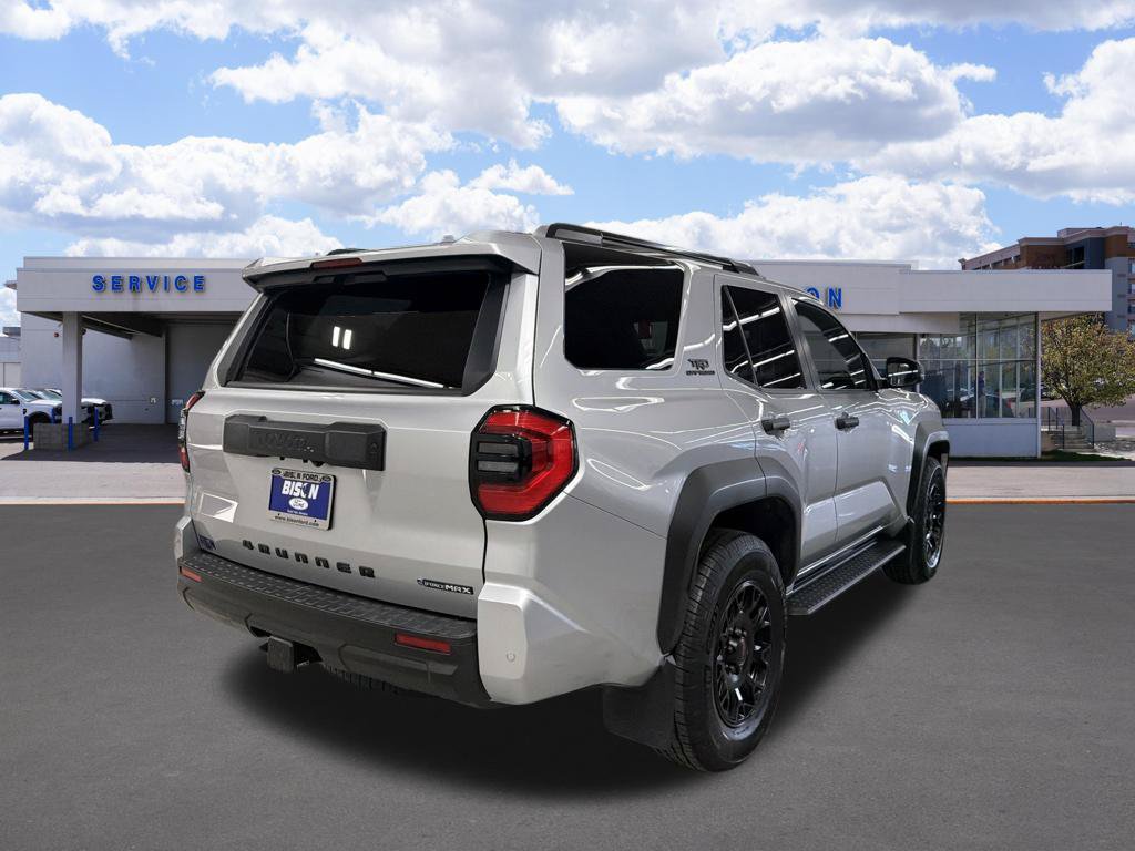 Used 2025 Toyota 4Runner TRD Off-Road Premium AWD/4WD image 3