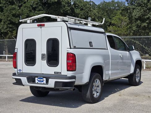Used 2022 Chevrolet Colorado LT w/ Safety Package RWD image 7