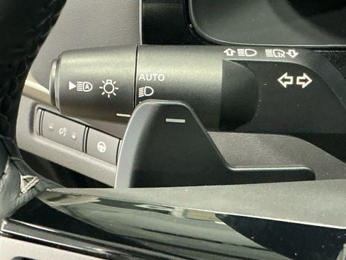 Used 2024 Nissan Pathfinder Platinum w/ Cargo Package image 19