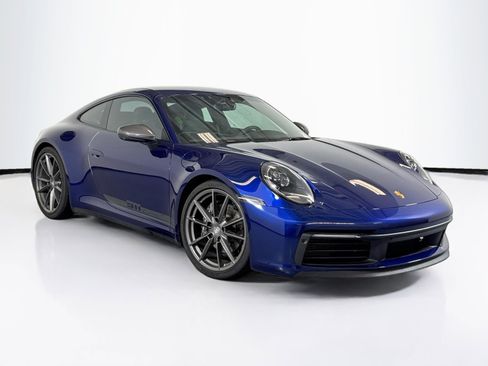 Used 2024 Porsche 911 Carrera T image 7