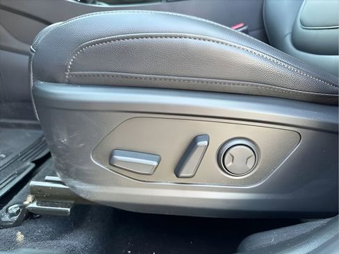 Used 2025 Hyundai Tucson SEL image 11