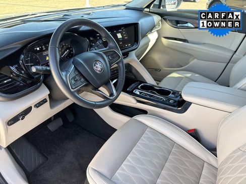Used 2023 Buick Envision Avenir image 26