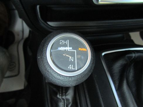 Used 2024 Jeep Wrangler Sport image 25