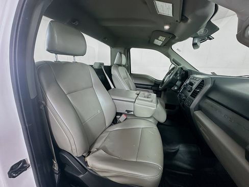 Used 2017 Ford F250 XL w/ Power Equipment Group image 26