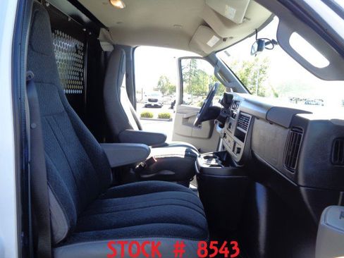 Used 2024 GMC Savana 2500 w/ Driver Convenience Package RWD image 20