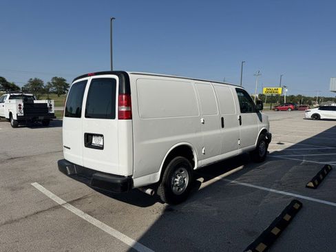 Used 2019 Chevrolet Express 2500 w/ Driver Convenience Package image 2