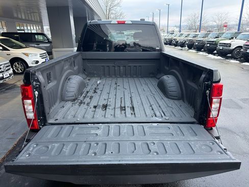 Certified 2020 Ford F250 XLT w/ XLT Premium Package image 16