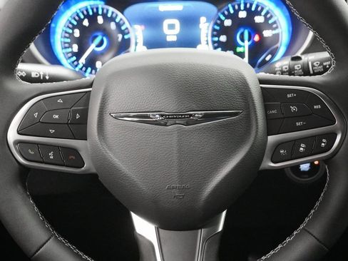 New 2026 Chrysler Voyager LX image 22