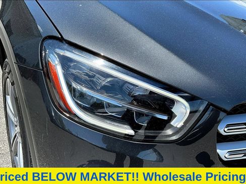 Used 2021 Mercedes-Benz GLC 300 w/ Premium Package image 34