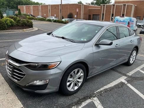 Used 2024 Chevrolet Malibu LT FWD image 1