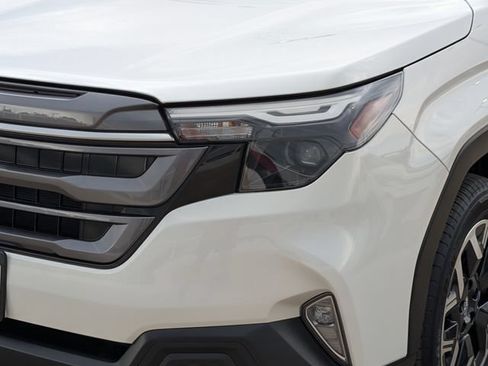 Certified 2025 Subaru Forester Premium w/ Convenience Package #1 AWD/4WD image 10