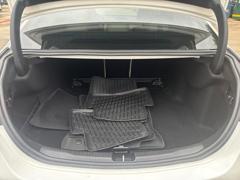 Used 2024 Mercedes-Benz C 300 Sedan image 16