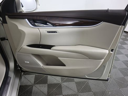 Used 2016 Cadillac XTS Luxury w/ Driver Awareness Package image 27