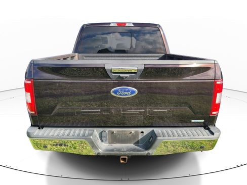 Used 2018 Ford F150 XLT w/ Equipment Group 302A Luxury AWD/4WD image 5