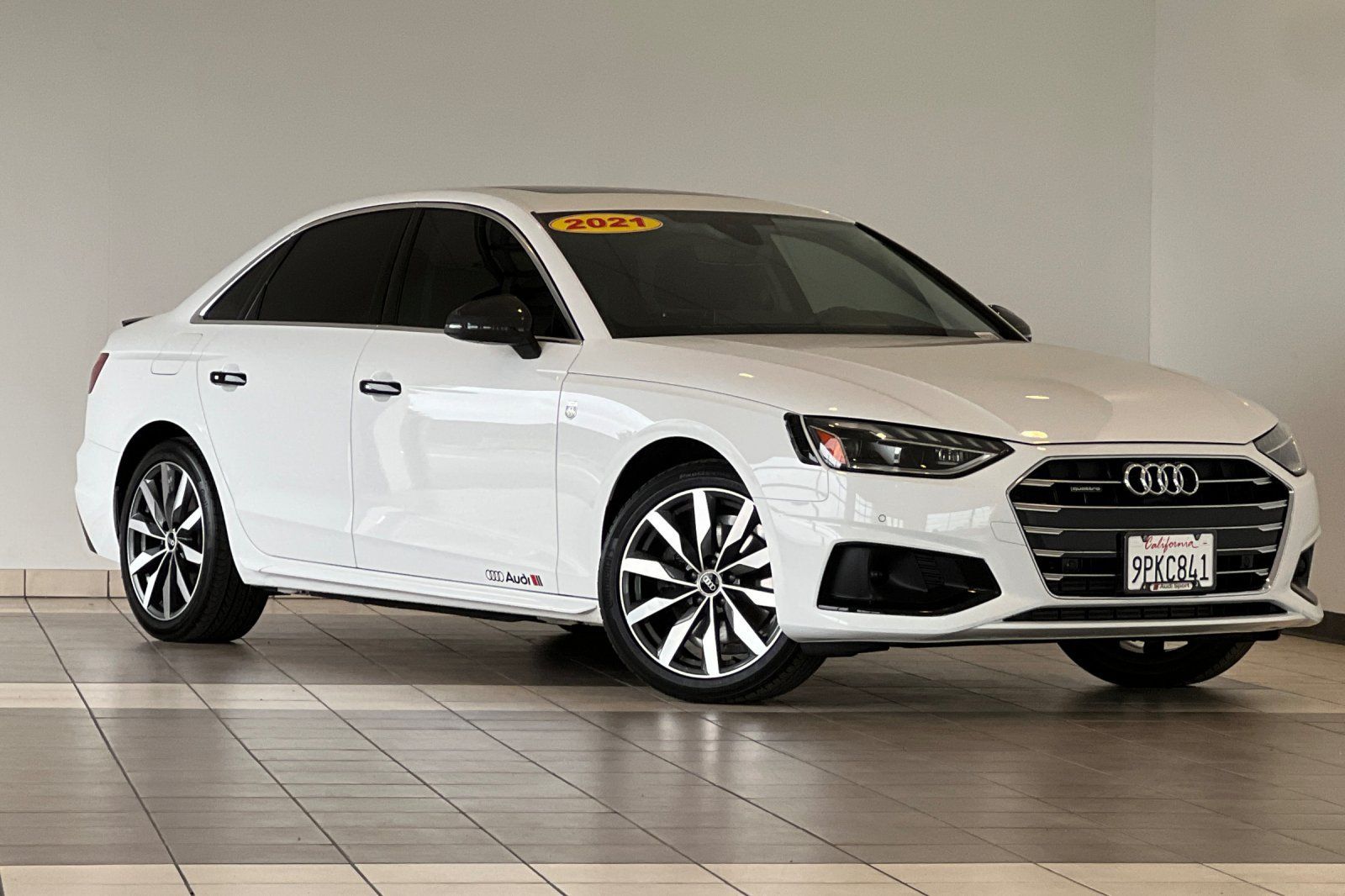 Used 2021 Audi A4 2.0T Premium Plus w/ Premium Plus Package AWD/4WD image 2