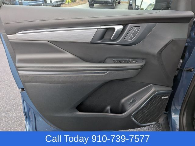 Used 2026 Buick Enclave Preferred FWD image 12