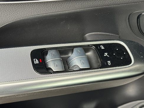 New 2026 Mercedes-Benz GLC 43 AMG GLC 43 AMG image 13