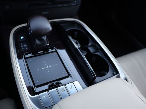 Used 2018 Lexus LS 500 image 95