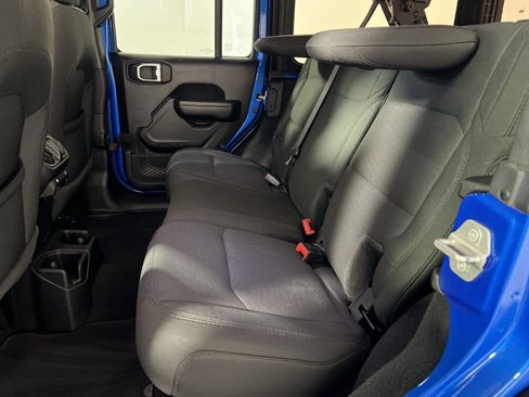 Used 2021 Jeep Wrangler Unlimited Sport AWD/4WD image 26