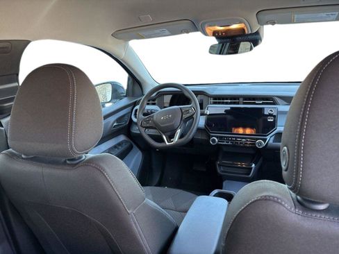 New 2027 Chevrolet Bolt LT w/ Comfort Package FWD image 15