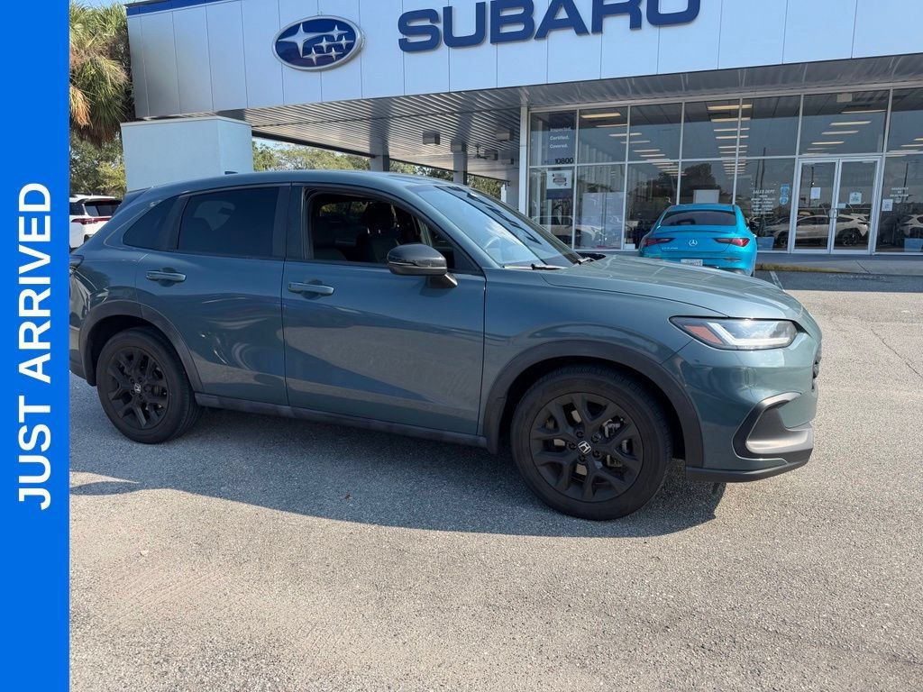 Used 2024 Honda HR-V Sport image 1