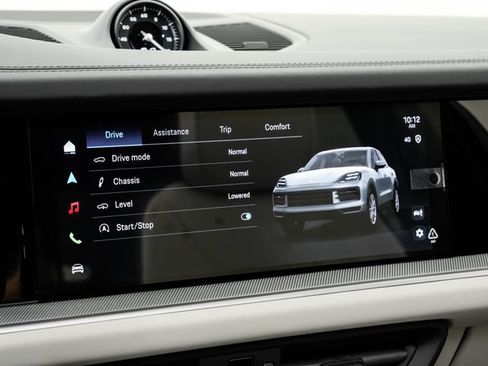 New 2026 Porsche Cayenne S AWD/4WD image 18