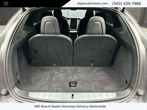 Used 2018 Tesla Model X 75D image 37