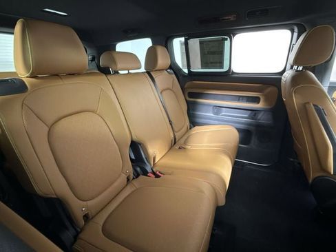 New 2025 Volkswagen ID. Buzz Pro S image 15