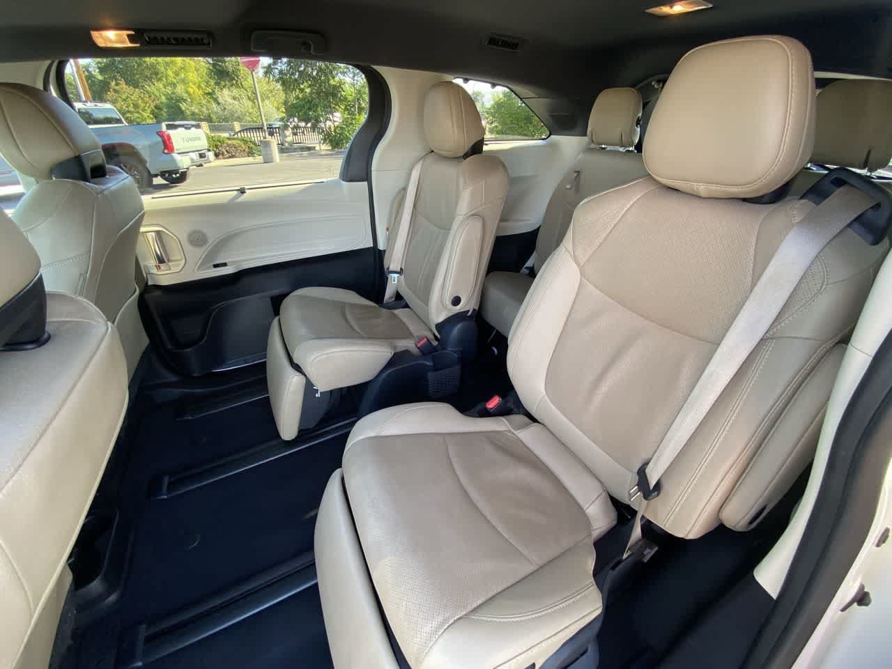 Certified 2024 Toyota Sienna Limited AWD/4WD image 23