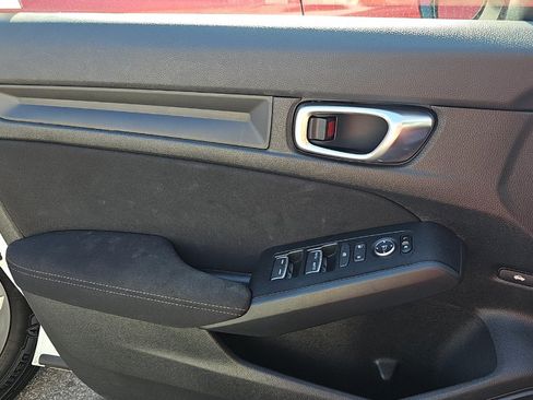 Used 2024 Honda Civic Sport image 10