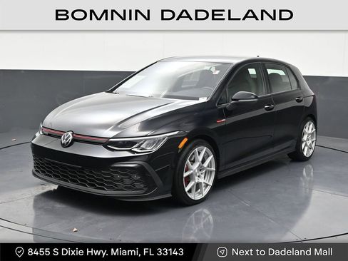 Used 2022 Volkswagen GTI S image 1