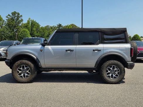 Used 2024 Ford Bronco Badlands AWD/4WD image 2