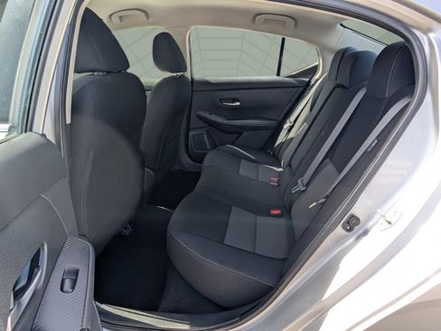 Used 2021 Nissan Sentra SV image 6