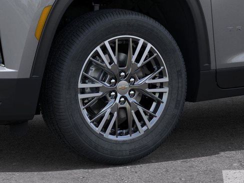 New 2026 Chevrolet Traverse LT w/ Driver Confidence Package image 10
