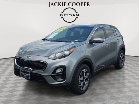 Used 2022 Kia Sportage LX AWD/4WD image 1