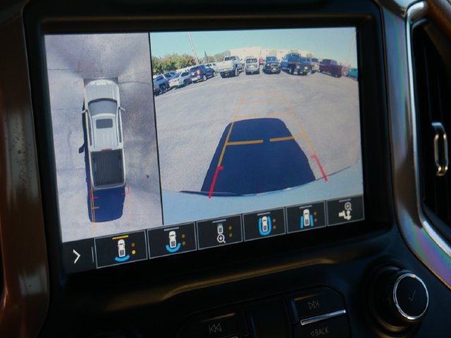 Used 2019 Chevrolet Silverado 1500 High Country w/ Technology Package AWD/4WD image 30