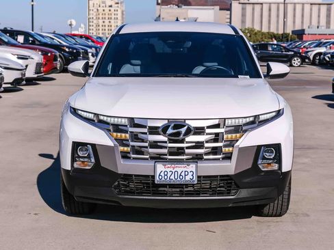 Used 2023 Hyundai Santa Cruz SE AWD/4WD image 2