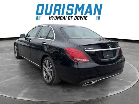 Used 2015 Mercedes-Benz C 300 Sedan image 4
